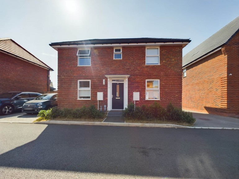 Rustic Street, Kingsbrook, Aylesbury