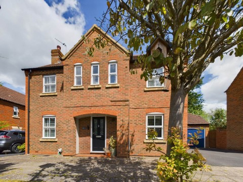 View Full Details for Prestwold Way, Fairford Leys, Aylesbury