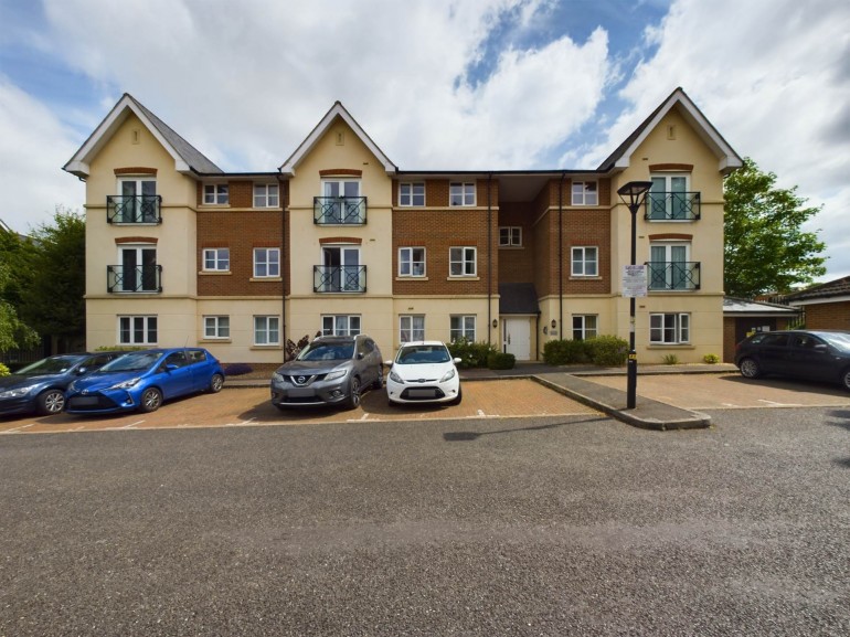 Viridian Square, Aylesbury