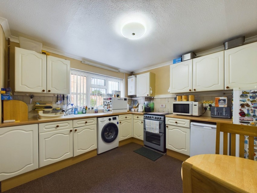 Images for Tamar Close, Hawkslade, Aylesbury