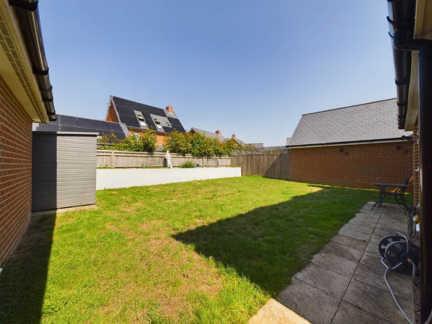 Images for Marsworth Drive, Kingsbrook, Aylesbury