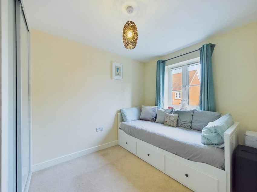 Images for Perrine Close, Berryfields, Aylesbury