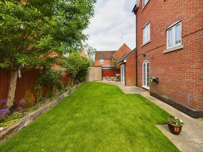 Images for Rodnall Close, Buckingham Park, Aylesbury