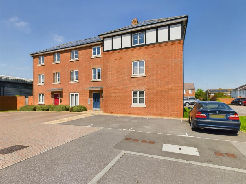 Images for Chappell Close, Aylesbury