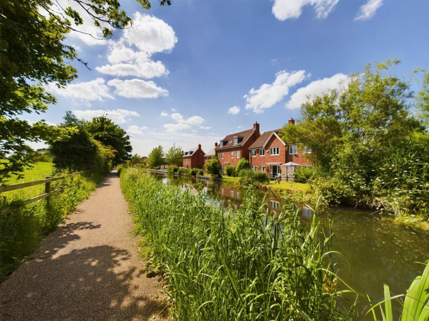 Images for Turney Street, Canalside, Aylesbury