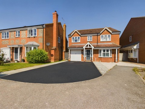 View Full Details for Kestrel Way, Watermead